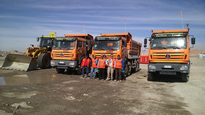 Beiben 12 wheeler dump trucks 60 T heavy duty type for customer mine working site