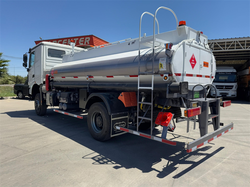 Beiben AWD fuel delivery truck