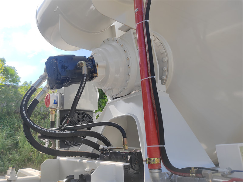 Beiben 2634 cement mixer truck Beiben 2634 cement mixer truck