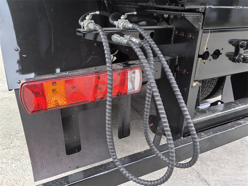 Beiben hooklift truck supplier