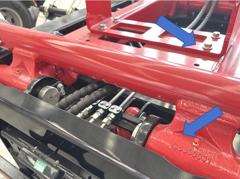 Beiben heavy duty hook loader truck Beiben heavy duty hook loader truck