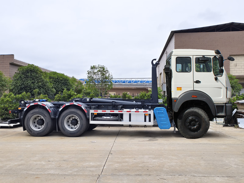 Beiben 6&times;4 roll off bin truck