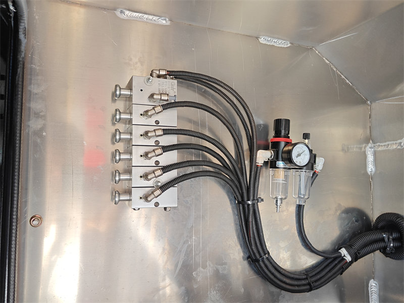 Beiben 6×4 fuel tanker truck