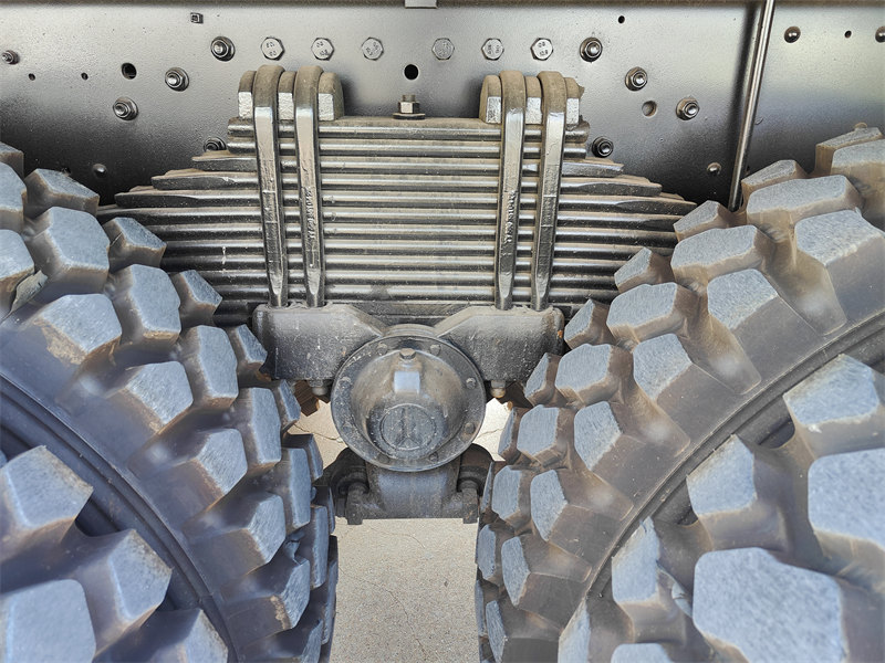 Beiben 6WD refueling truck