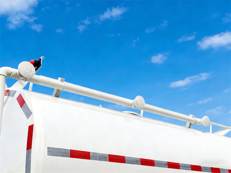 Beiben 6x4 water bowser truck