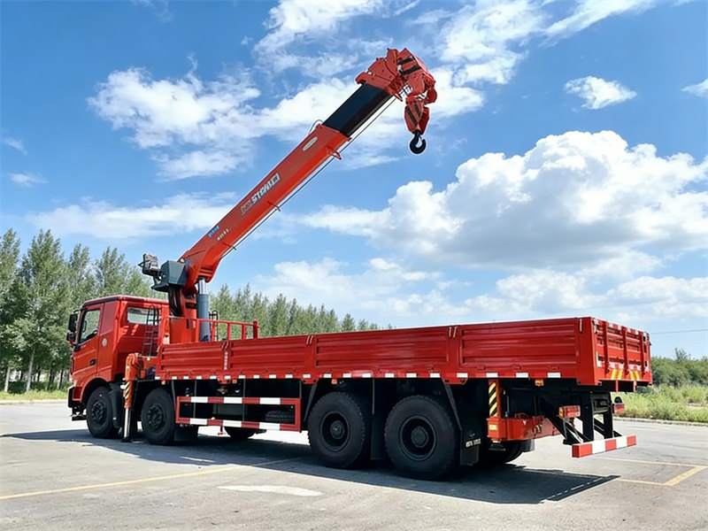 Beiben 8&times;4 tree service boom truck