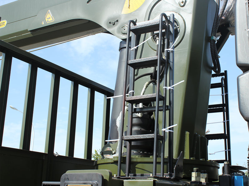 Palfinger SPS40000 crane