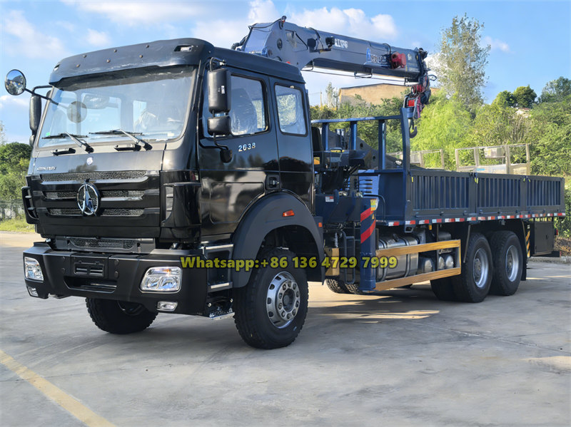 Beiben 6&times;4 10-ton telescopic boom truck