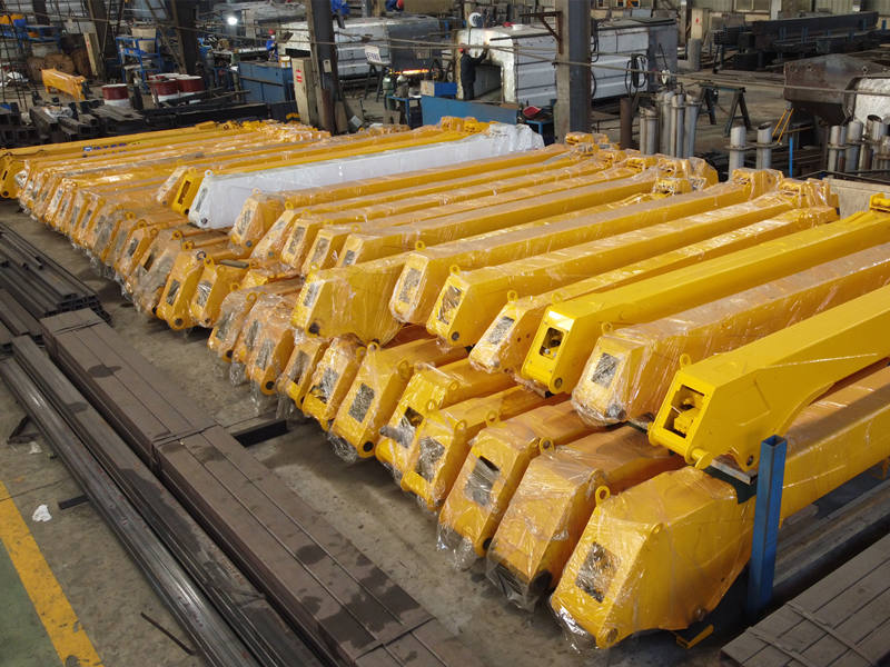 Beiben boom crane truck factory