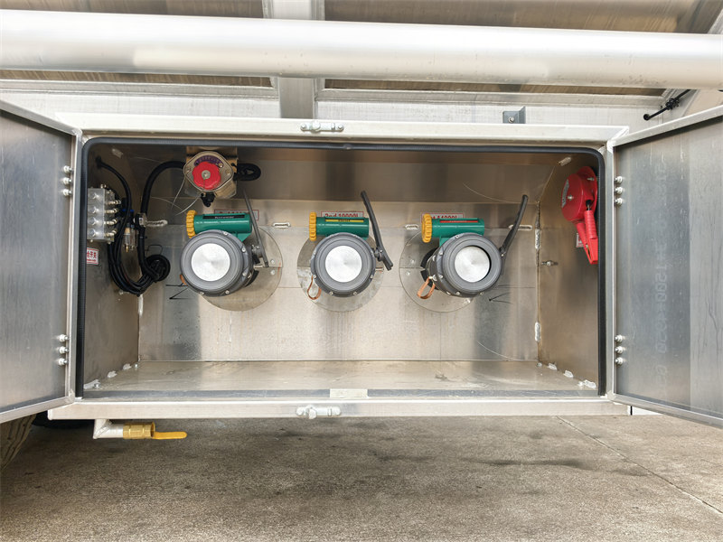 38CBM oil tanker semi-trailer