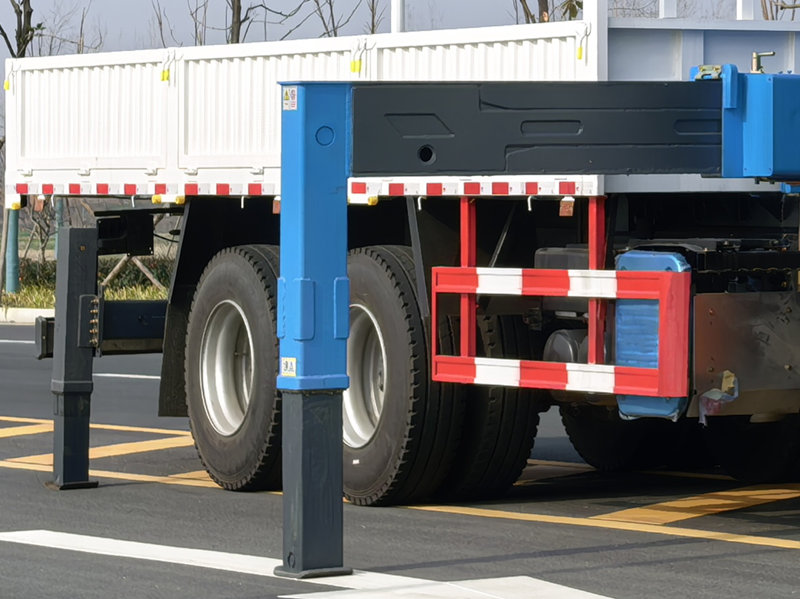 Beiben utility truck mounted crane