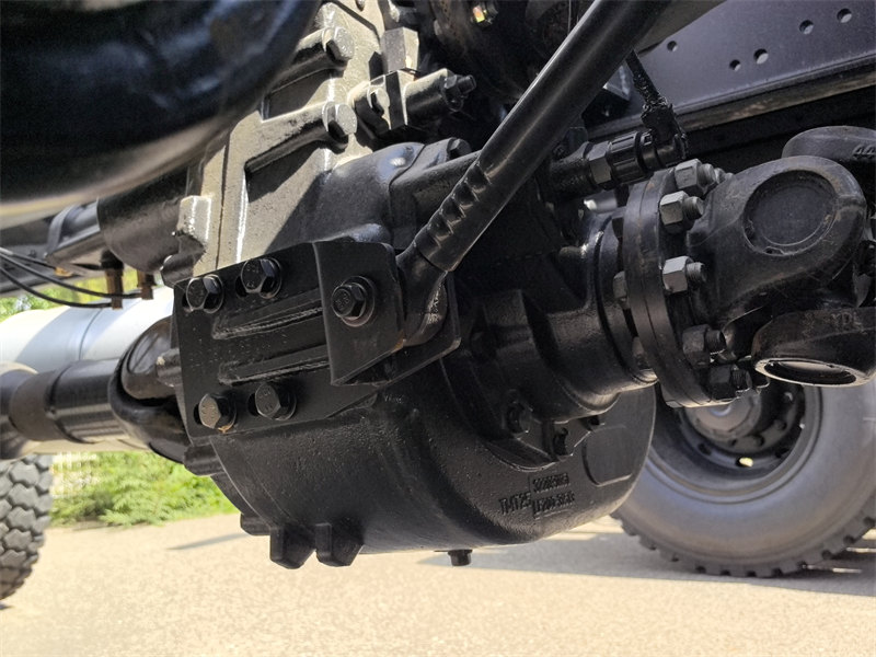Beiben 8&times;8 cargo truck chassis price