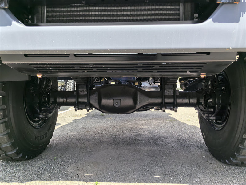 Beiben 6&times;6 380HP truck chassis price