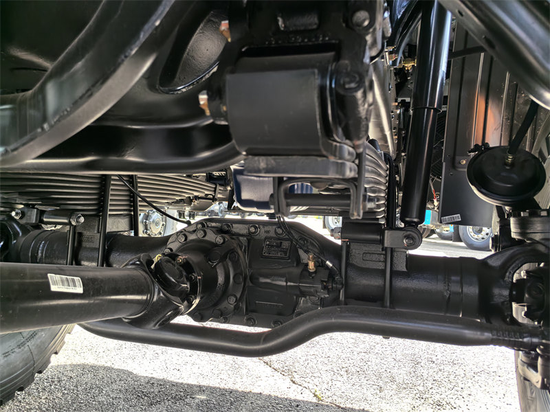 Beiben 6&times;6 all wheel drive chassis
