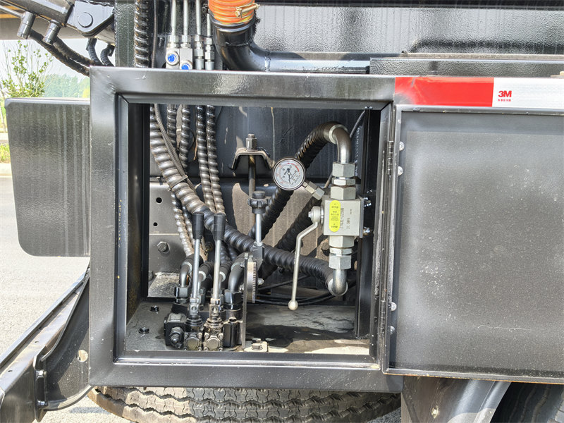 Beiben sewer flusher truck for sale