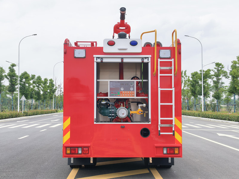 Beiben 4&times;2 foam fire pumper truck