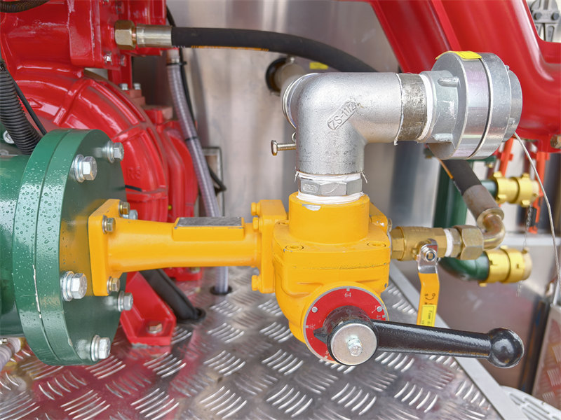 Beiben 1929 foam fire pump truck