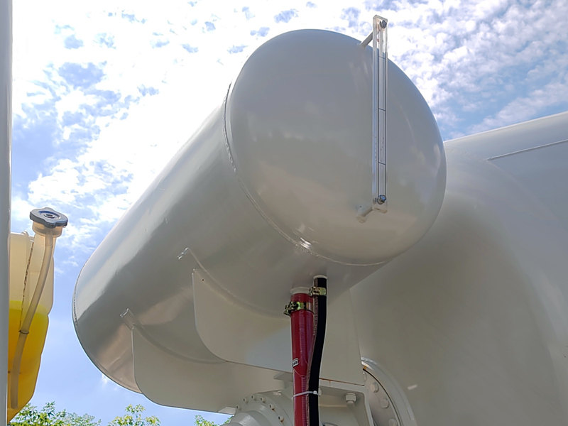 Beiben 14CBM heavy duty cement mixer truck