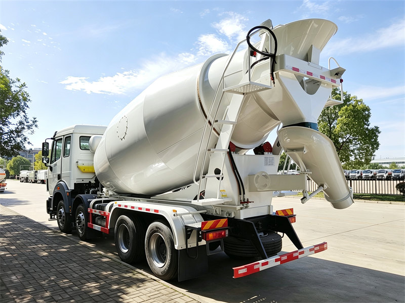 Beiben 8x4 14 cubic cement mixer truck