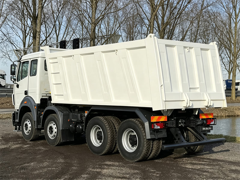 Beiben 8&times;4 heavy duty construction tipper truck