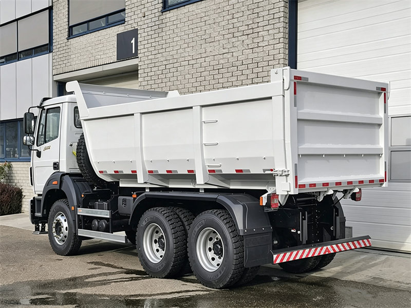 Beiben 6&times;4 heavy duty construction tipper truck