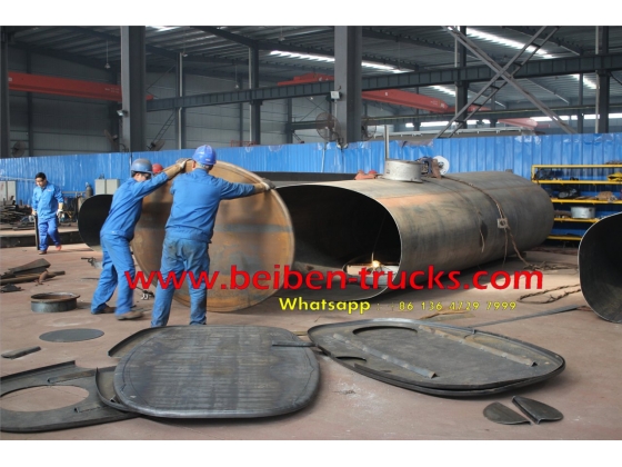 top china brand beiben 2638 off road water truck supplier