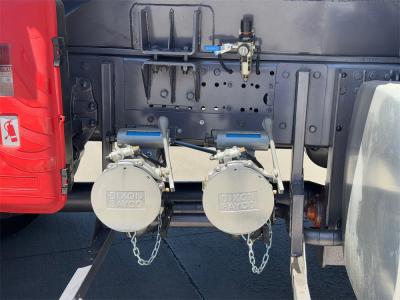 Beiben 4×4 off road fuel tanker truck