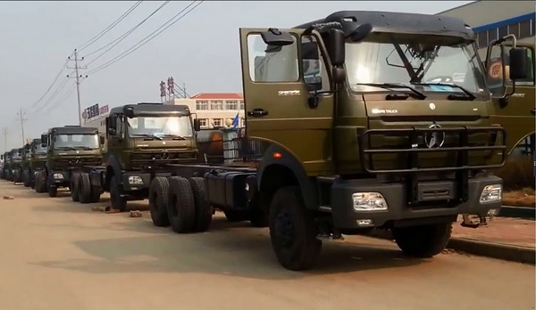 China best manufacturer of Beiben fuel tanker truck for exporting 